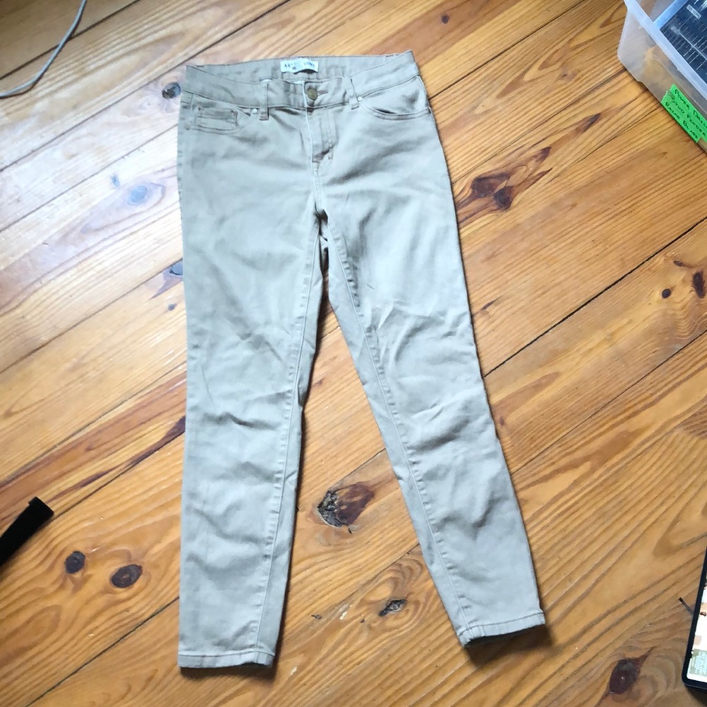 ArtisanNY jeans, khaki